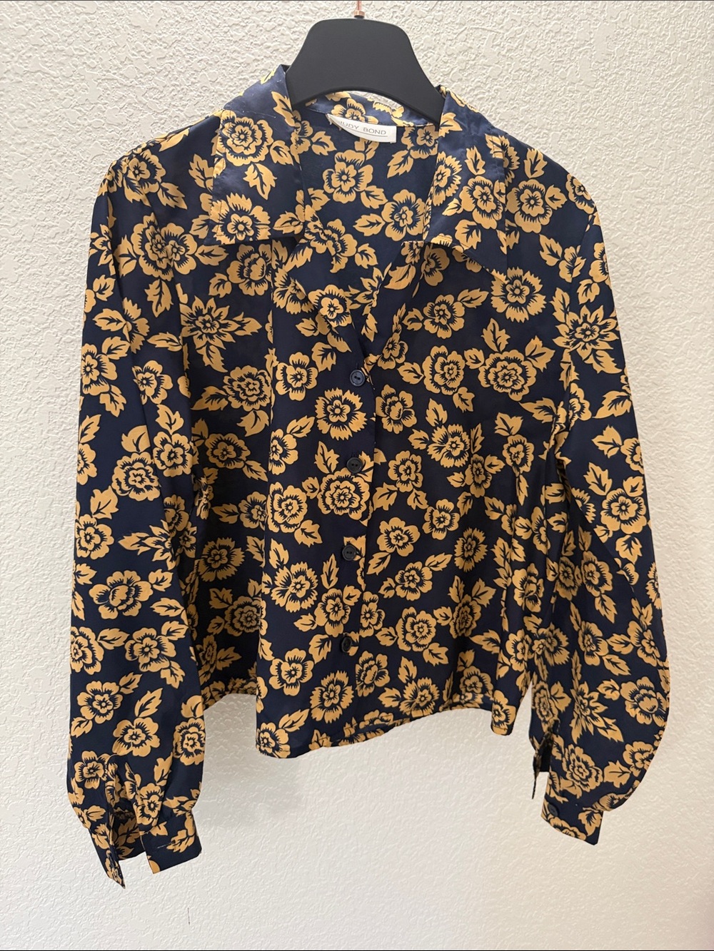 Vintage Judy Bond Navy Gold Floral Satin Button Up Blouse Long Sleeve Size M-L